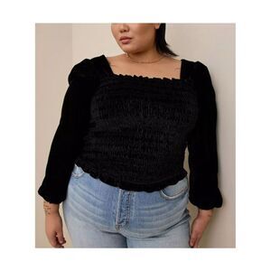 Torrid size 3 velvet black smocked square neck top - EUC